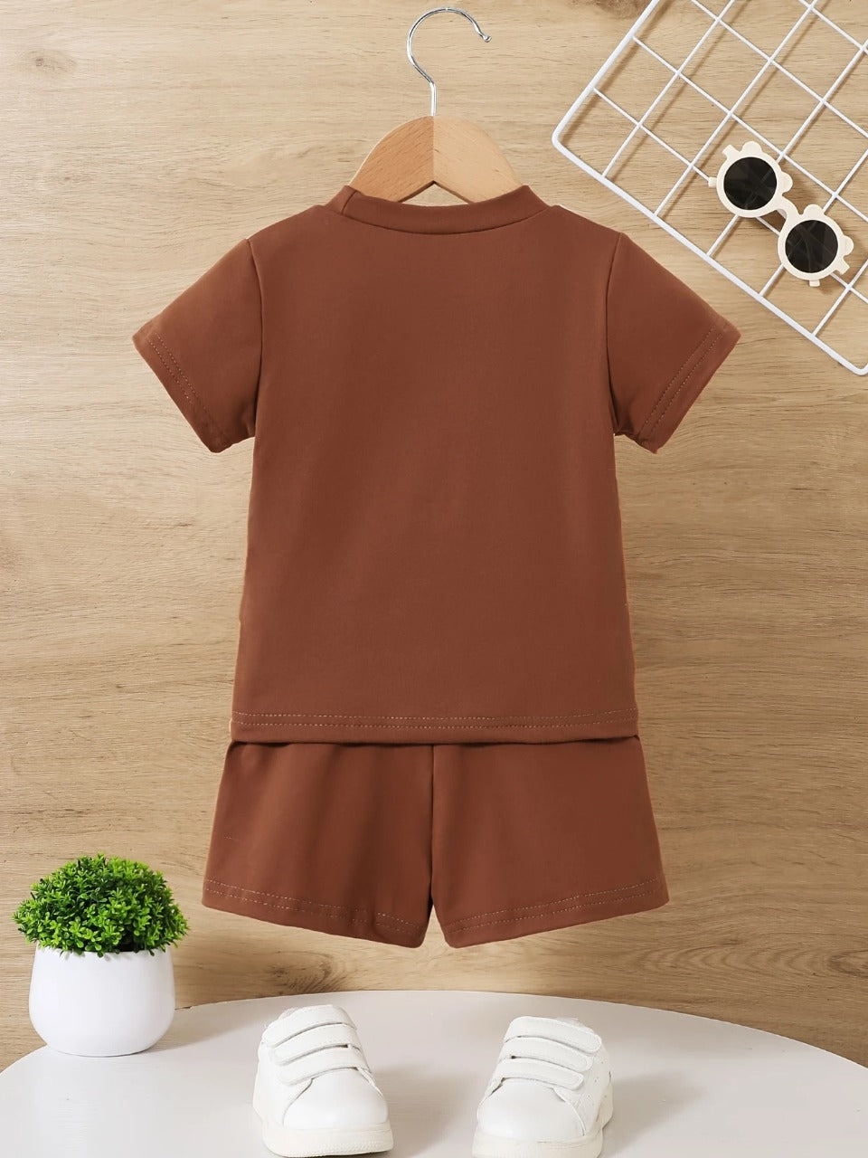 Little Lion Graphic Set