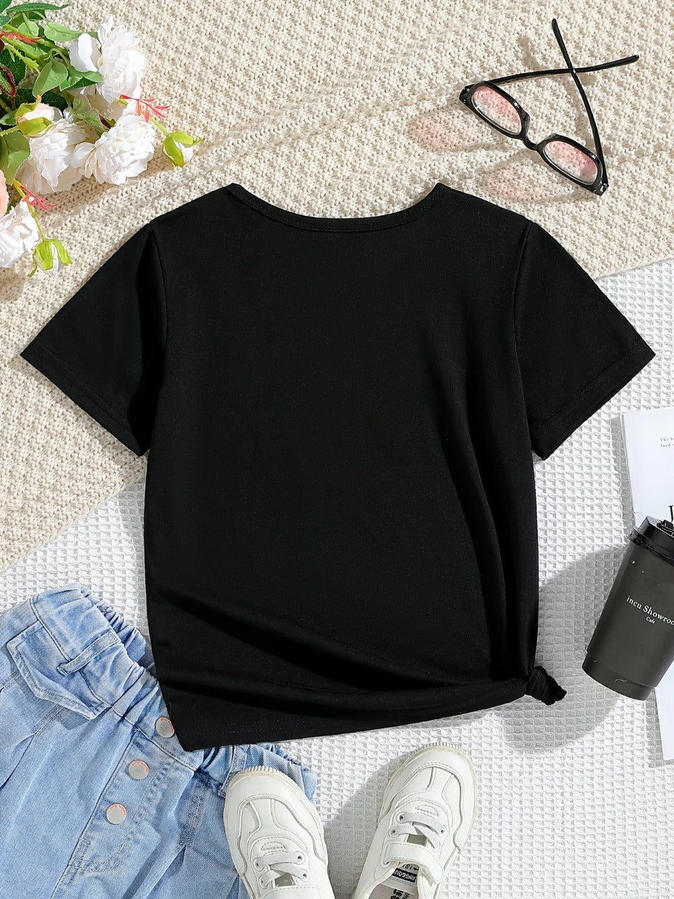 Pretty Girls Club Graphic Tee